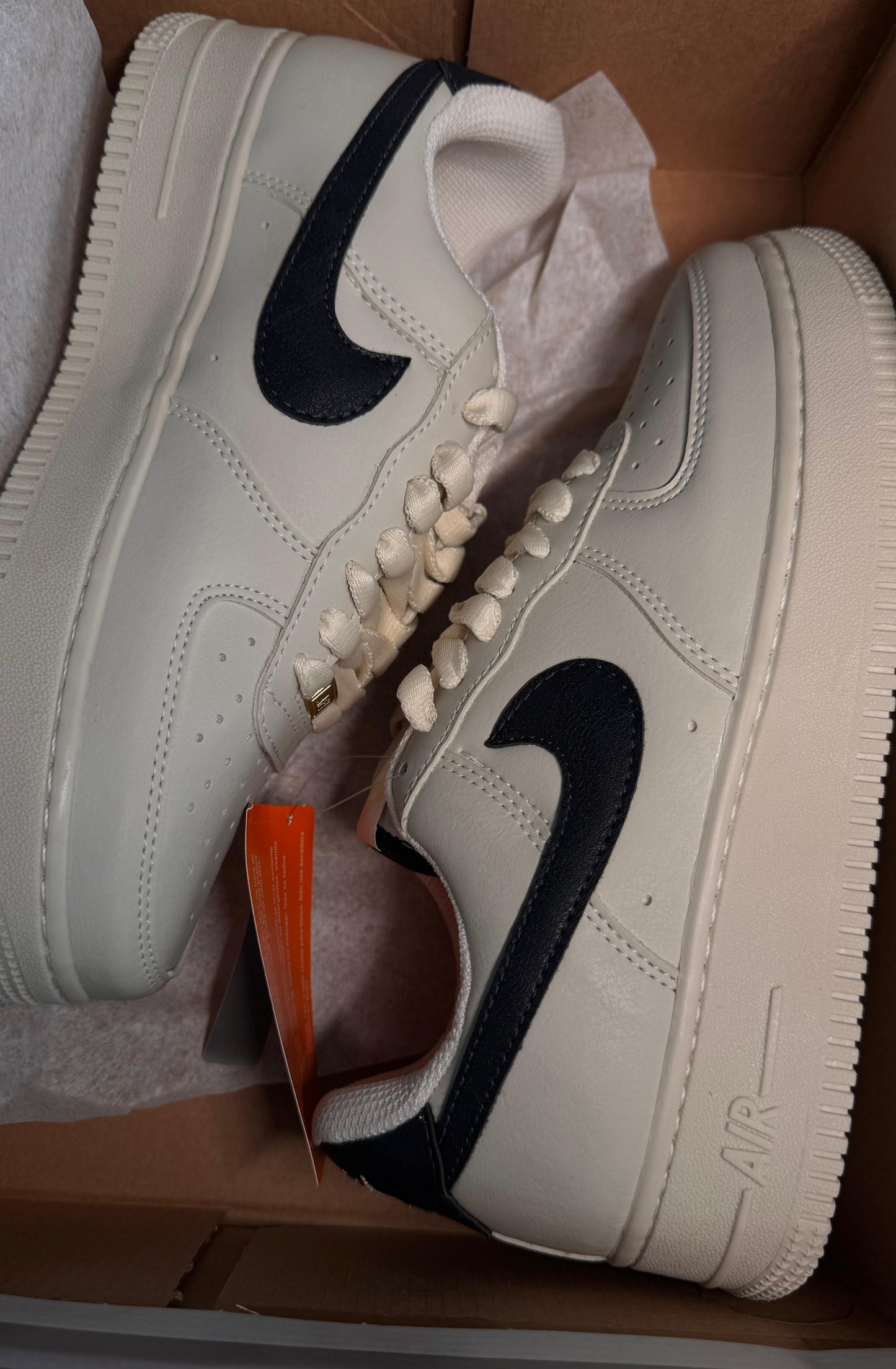 AIR FORCE 1 BRANCO/PRETO
