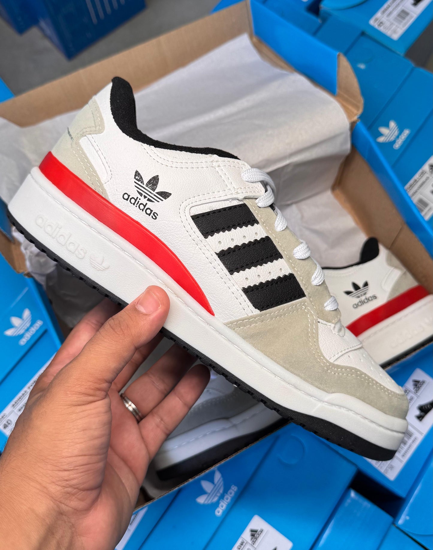 FORUM LOW 84 ADV CINZA/VERMELHO