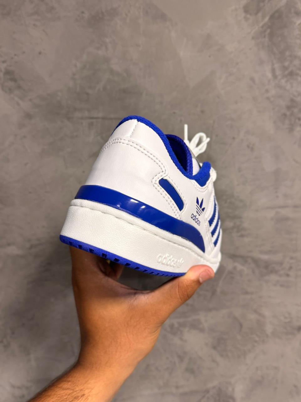 FORUM LOW 84 ADV BRANCO/AZUL ROYAL