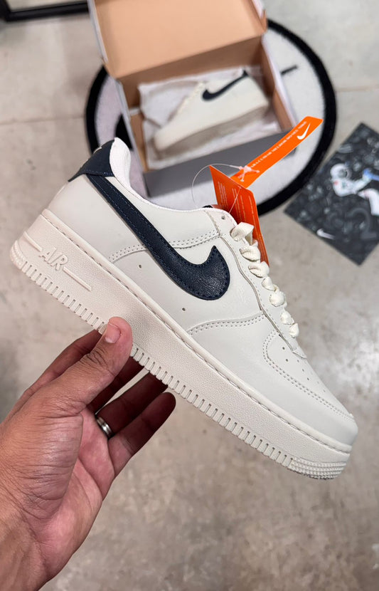 AIR FORCE 1 BRANCO/PRETO