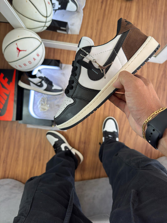 AIR JORDAN 1 LOW MOCHA
